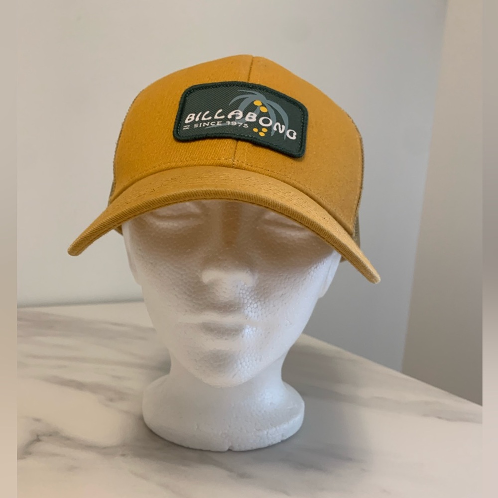 Billabong Mustard Yellow Men’s Adjustable Walled Cap with Logo Patch